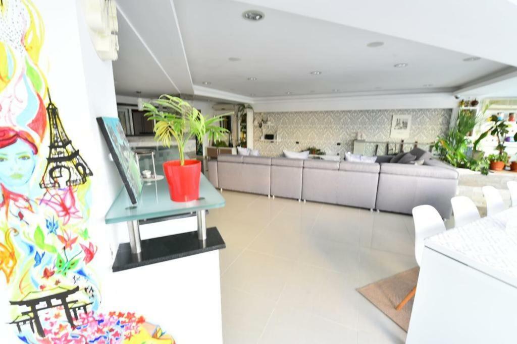 Ozana Apartament Apartment Constanta Luaran gambar